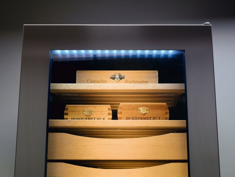 liebherr humidor